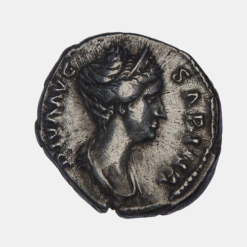 Roughly round coin with crowned female figure facing right. Text around.