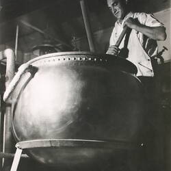 Photograph - Kodak Australasia Pty Ltd, Man Stirring Emulsion Kettle, Abbotsford, Victoria, 1930-1960