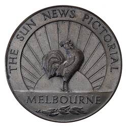 Medal - Sun News Pictorial Prize,NULL