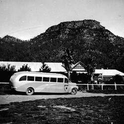 Negative - Pioneer Motor Bus, Bellview Hotel, Grampians, 1946