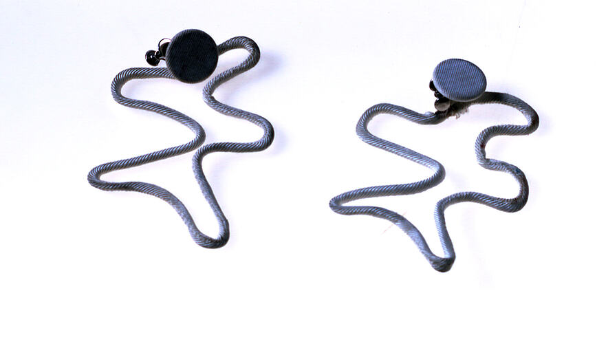 Fabric-covered asymmetric wire earrings