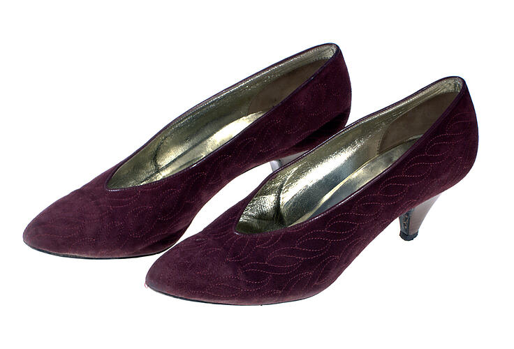 Pair of Shoes - Burgundy Suede