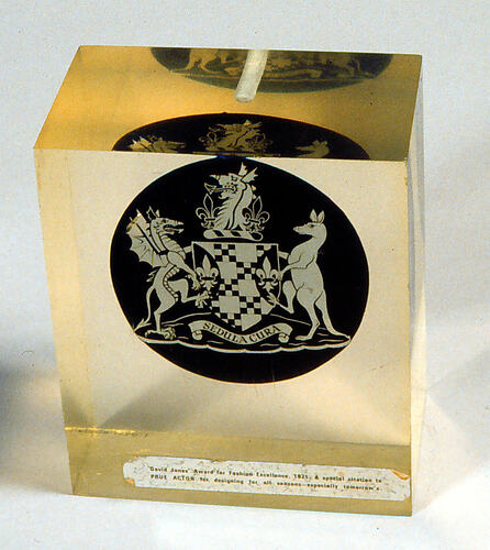 Award - David Jones Award for Fashion Excellence, 1971