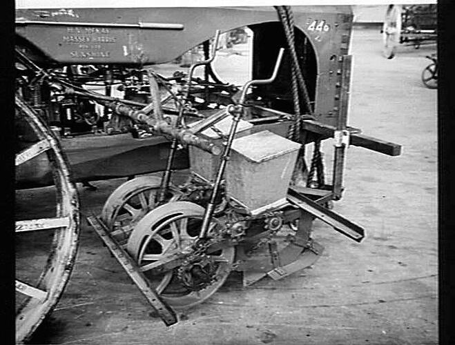 MODIFIED 282 CULTIVATOR FITTED TO 44K TRACTOR. JULY 1948