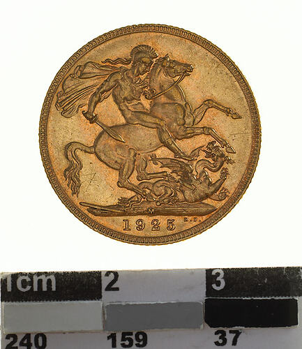 Coin - Sovereign, Victoria, Australia, 1925, photographed by Museums Victoria