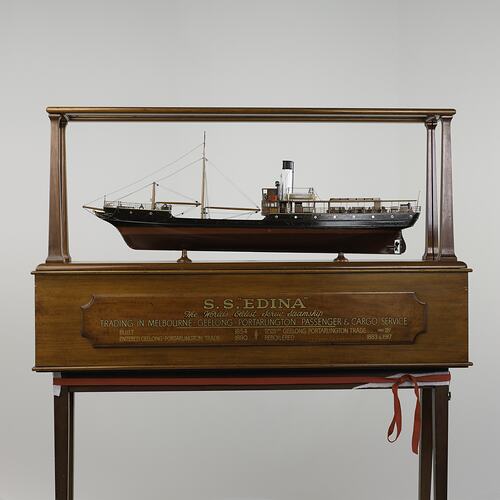 Ship model Edina