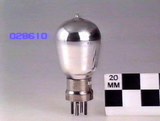 Electronic Valve - Mullard, Triode, Type DFA1, circa 1925