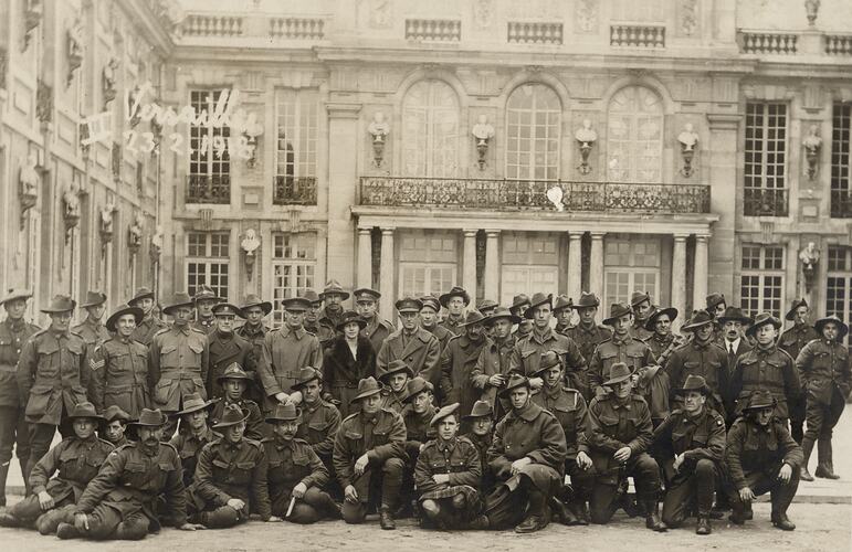 Australian Servicemen, Palace of Versailles, Versailles, France, World War I, 23 Feb 1918