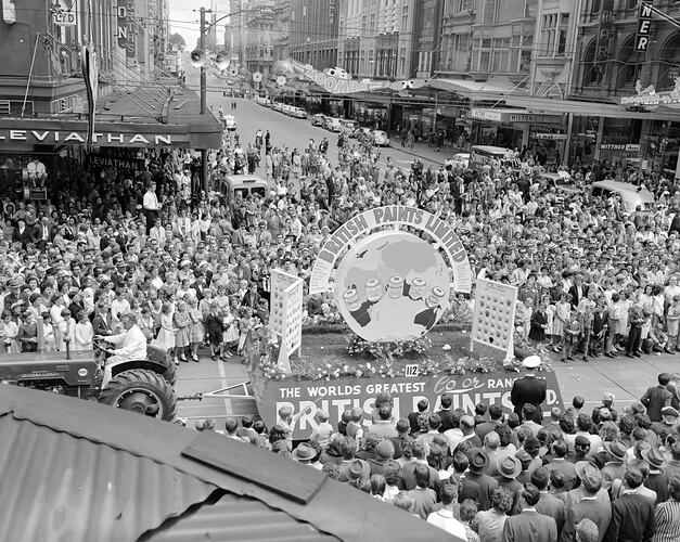 Bristol Paint Ltd., Parade Float, Melbourne, 09 Mar 1959