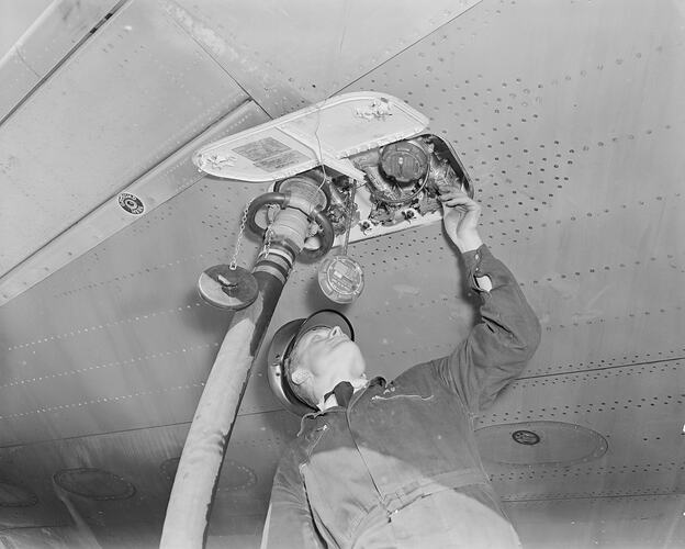 Shell Co, Man Fuelling an Aeroplane, Avalon Airport, Victoria, 27 Aug 1959