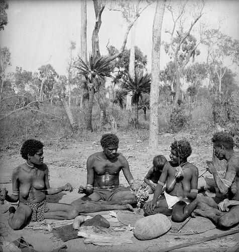 Unidentified people, Milingimbi, Northern Territory,  late 1920s-30s