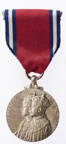 Medal - King George V Silver Jubilee Medal, Great Britain, 1935 - Obverse