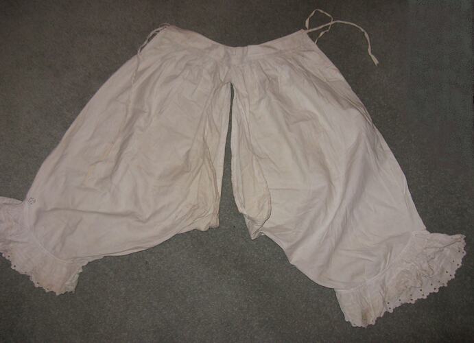 White cotton bloomers with lace trim.