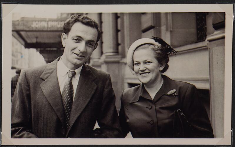 Nina Kent & Ernest Martin Haurwitz, Sydney, 19 Feb 1950