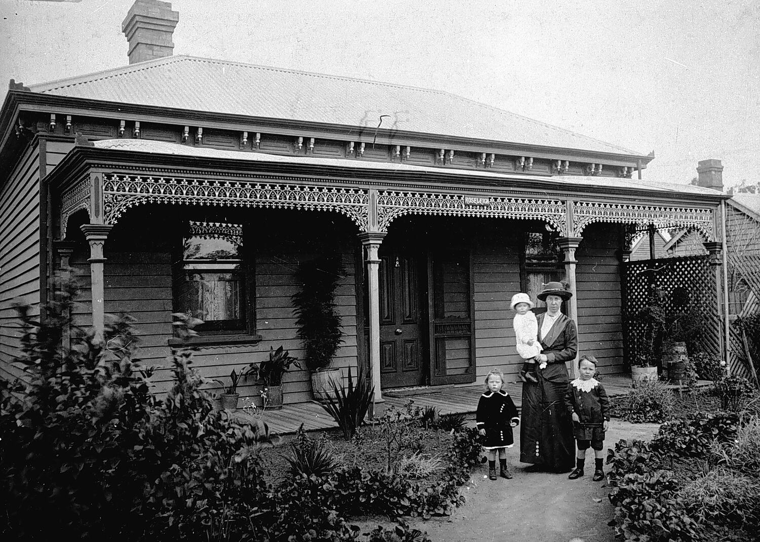Negative Violet Town, Victoria, circa 1905
