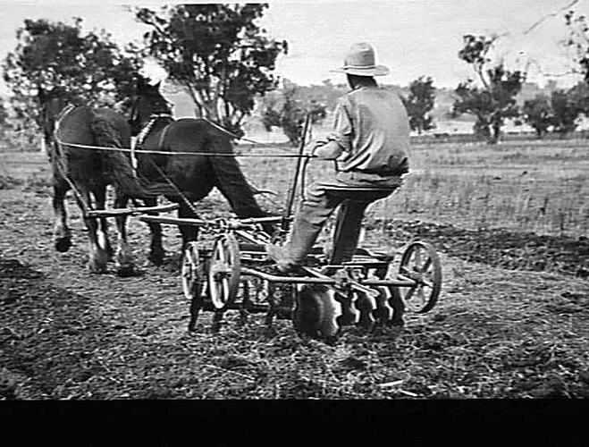 2 Horse-drawn 'Sunfield' disc cultivator: May 1940