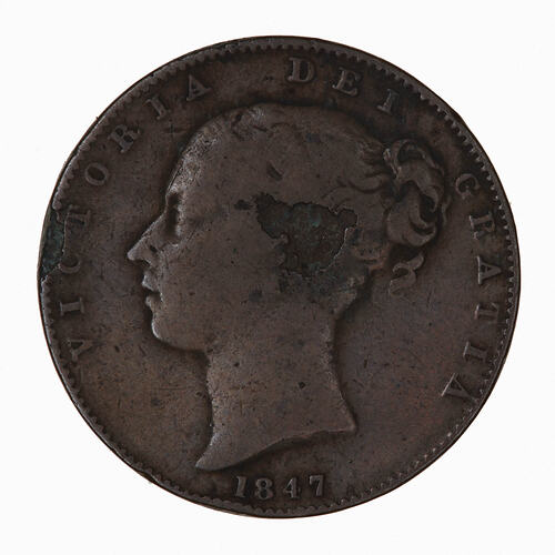 Coin - Farthing, Queen Victoria, Great Britain, 1847 (Obverse)
