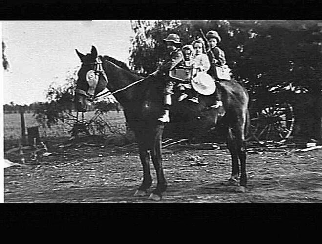 MERRIGUM - ANDREWS CHILDREN ON A HORSE