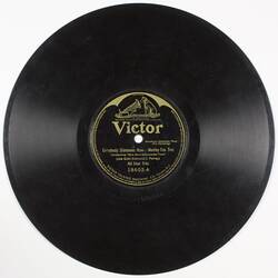 Disc recording - Victor., "Ev'rybody Shimmies Now" and "My Cairo Love", All Star Trio, 1919