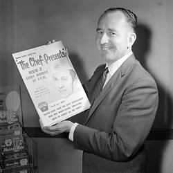 Negative - H. J. Heinz Co Pty Ltd, Willi Koeppen Holding Sign, St Kilda, Victoria, Oct 1958