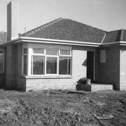 Digital Photograph - Barbara & John Woods' Completed House, Lalor, 1960