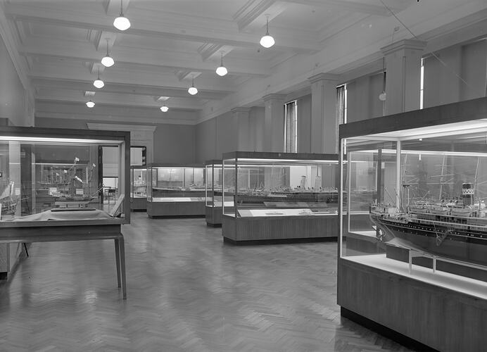 Shipping displays in Bindon Hall, Science Museum, Melbourne, 1971