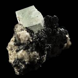 Fluorapatite. [M 36512]