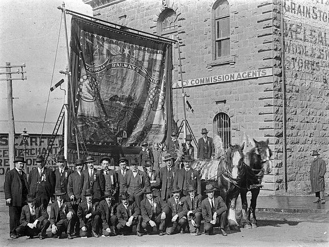 [Ballarat branch of Victorian Railways Union, Ballarat, 1913.]