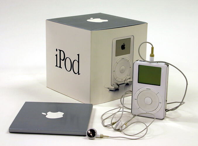 Portable Media Player - Apple iPod