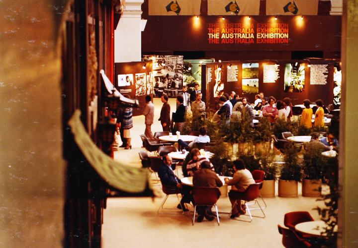 Photograph - Commonwealth Heads of Government Meeting, CHOGM Club, Northern Transept, Royal Exhibition Building, Melbourne, 30 Sep-7 Oct 1981