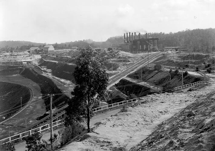 Glass Negative State Electricity Commission, Yallourn, Victoria, 1920