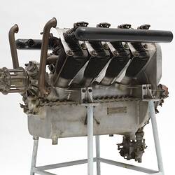 Aero Engine - Lanchester Motors Co. Ltd, RAF 1A, V-8 Inline, Birmingham, England, 1917