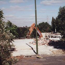 Photograph - Excavator, Kodak Factory Building 20 Demolition, Kodak Australasia Pty Ltd, Coburg, 2000-2001