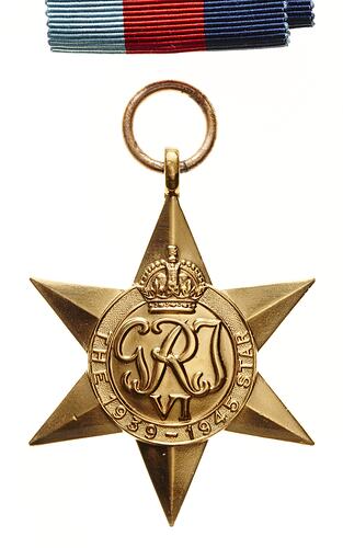 Medal - 1939-1945 Star, Great Britain, C. Quinlan, 1945