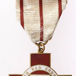 Medal - British Red Cross Society Proficiency Medal, Great Britain, circa 1920 - Obverse