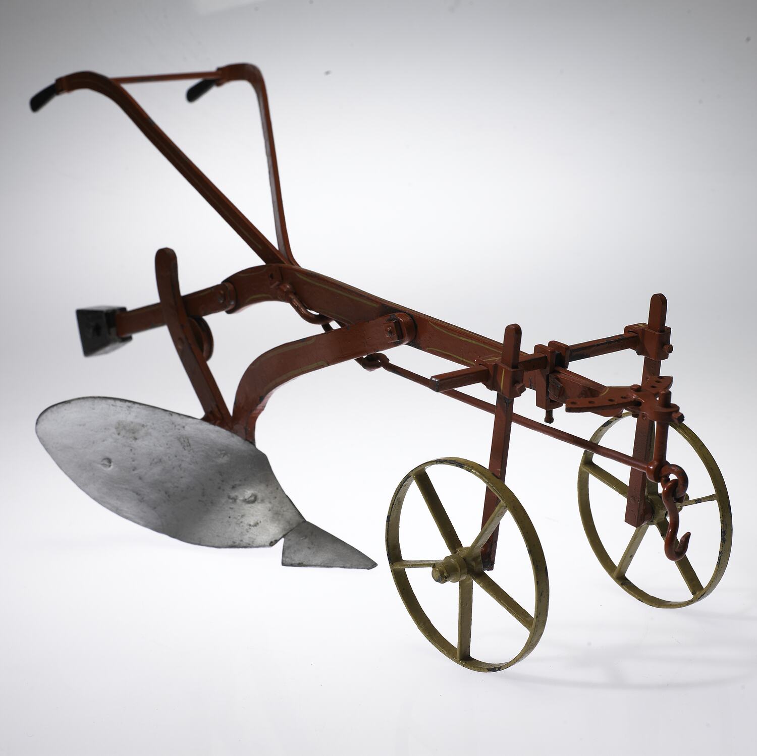 Mouldboard Plough Model R.B. Smith, Walking SingleFurrow, Stump Jump