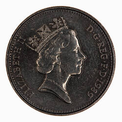 Coin - 5 Pence, Elizabeth II, Great Britain, 1989