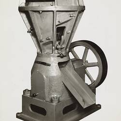 Photograph - Schumacher Mill Furnishing Works, 'Chip Crushing Machine', Port Melbourne, Victoria, 1941