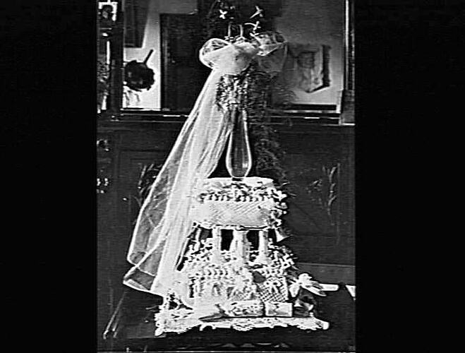 MERRIGUM - WEDDING - WINIFRED PITTS/REUBEN INCH