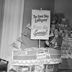 Negative - H. J. Heinz Co Pty Ltd, Willi Koeppen with Heinz Products, St Kilda, Victoria, Oct 1958