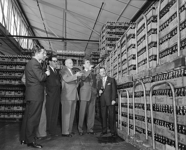 Coca-Cola Company, Group Looking at Products, Victoria, 03 Aug 1959