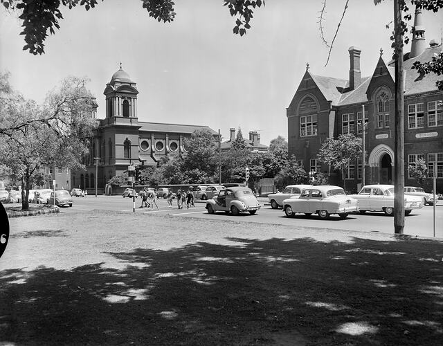 Melbourne City Council, Primary School & Pedestrian Crossing, Carlton, Victoria, 11 Nov 1959