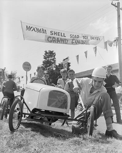 Department of Trade, Soap Box Derby Grand Final, Melbourne, 13 Mar 1960