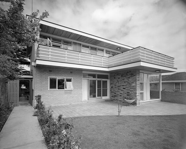 Timber Development Association, Domestic Timber Balcony, Melbourne, Victoria, Sep 1958
