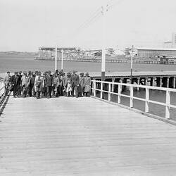 Negative - International Harvester Works, Cohuna Irrigators' Tour Group Arriving at Factory Wharf, North Shore, Geelong, 1940