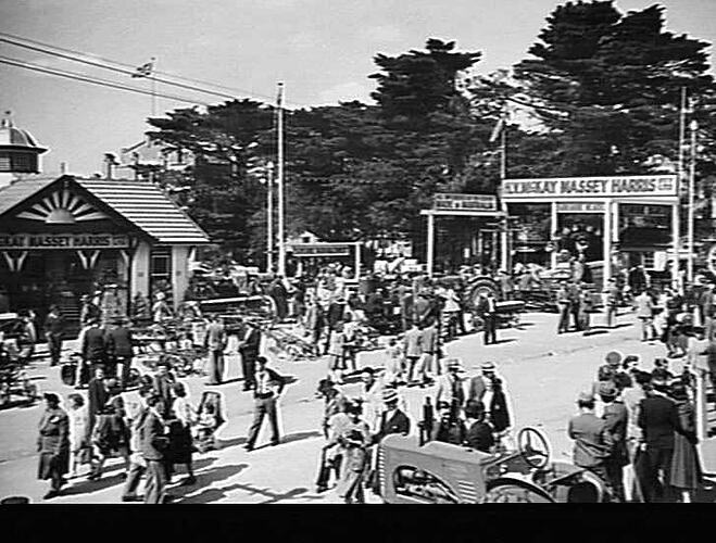 PHOTO TAKEN SHOW DAY 30TH SEPT 1948