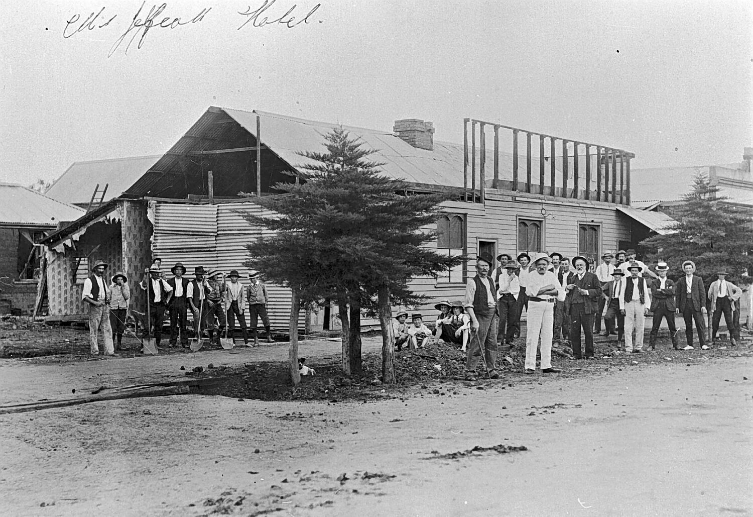 Negative 'The Jeffcott Hotel', Donald, Victoria, 19001910
