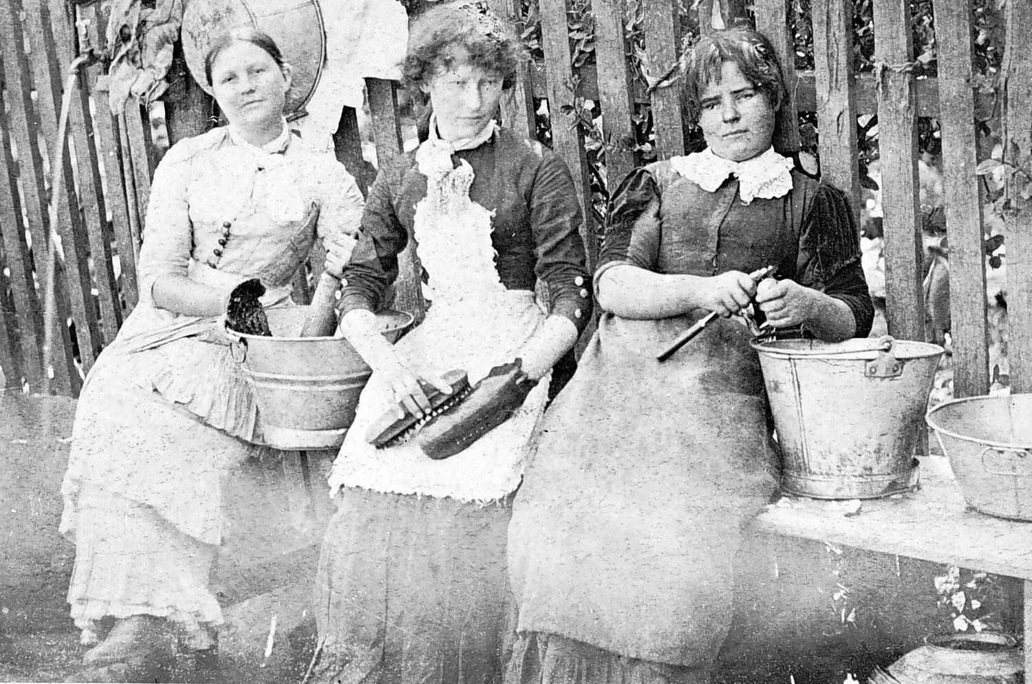 negative-madam-strachan-s-maids-creswick-circa-1890