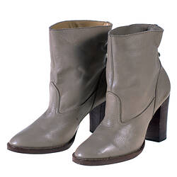 Boots - Prue Acton, Short, Beige Leather