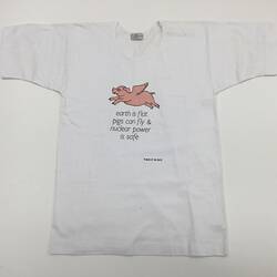 T-shirt - Friends of the Earth, 'Earth is Flat', pre 1986